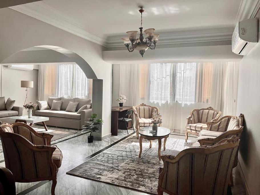 Bright And Spacious 2bdr In Nasr Heart For Families Only *