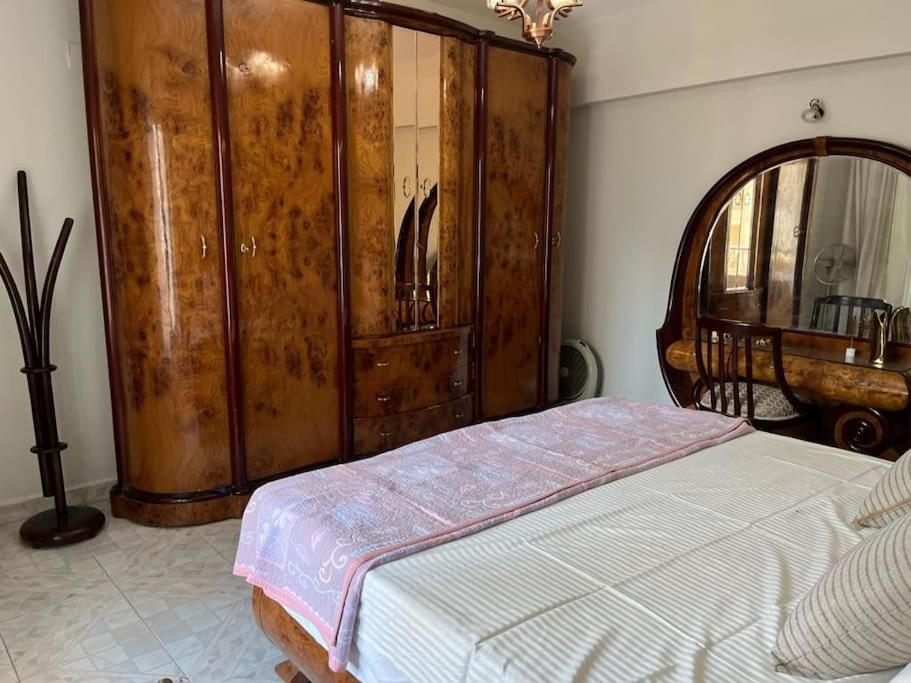 Bright And Spacious 2bdr In Nasr Heart For Families Only * Cairo