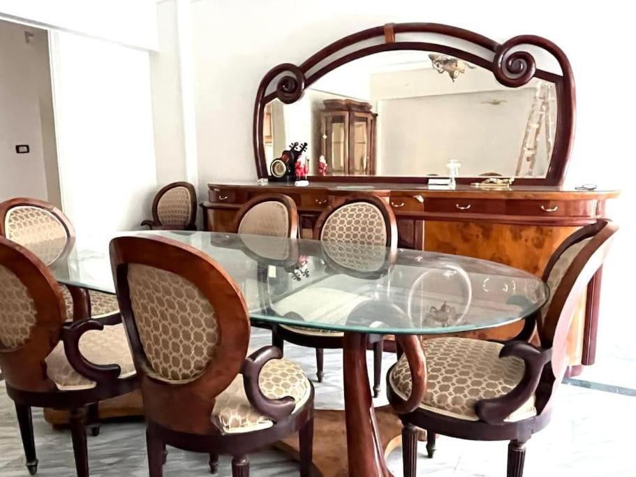 Bright And Spacious 2bdr In Nasr Heart For Families Only Apartment