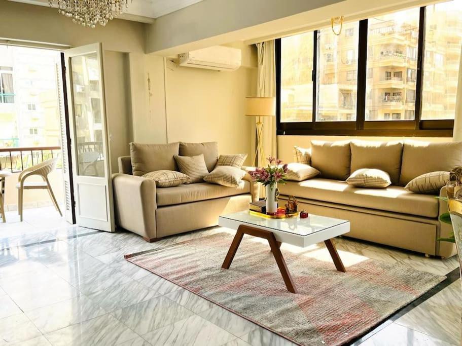Apartment Bright And Spacious 2bdr In Nasr Heart For Families Only Cairo