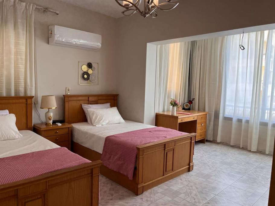 Apartment Bright And Spacious 2bdr In Nasr Heart For Families Only
