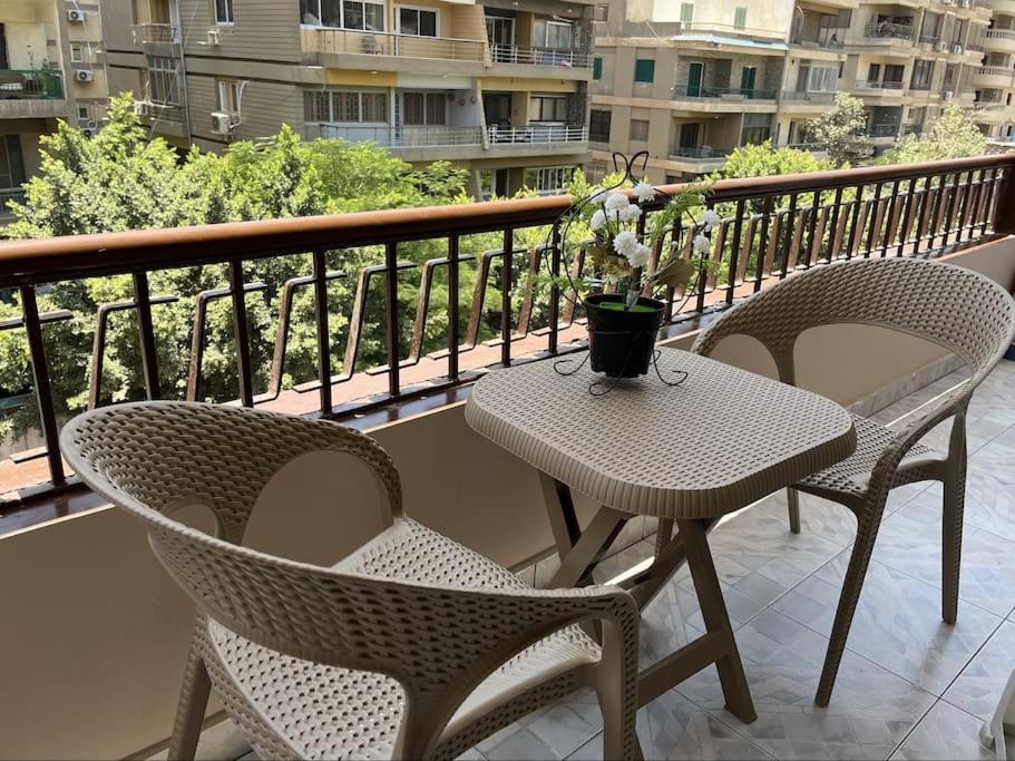 Bright And Spacious 2bdr In Nasr Heart For Families Only Apartment *