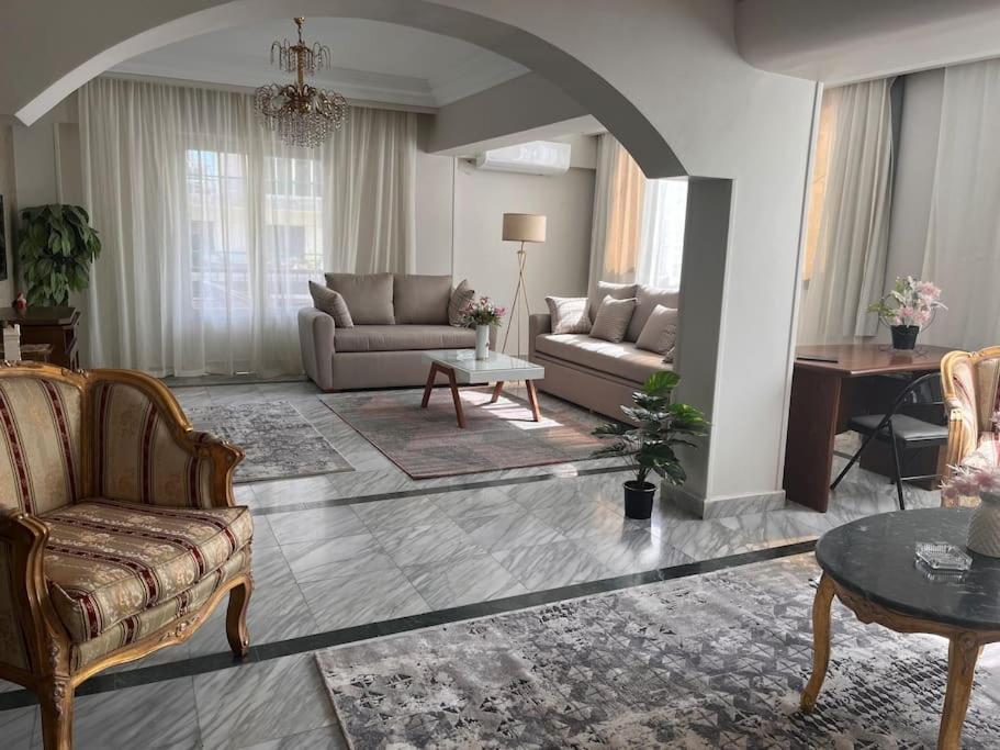 Apartment Bright And Spacious 2bdr In Nasr Heart For Families Only Cairo